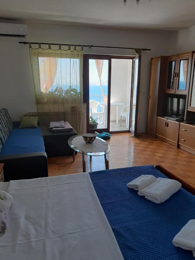 Apartman Ada 塞尼 外观 照片